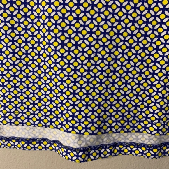 T by Talbots Shirt Womens Medium Knit Pullover Activewear Geometric Stretch Top - Picture 4 of 9